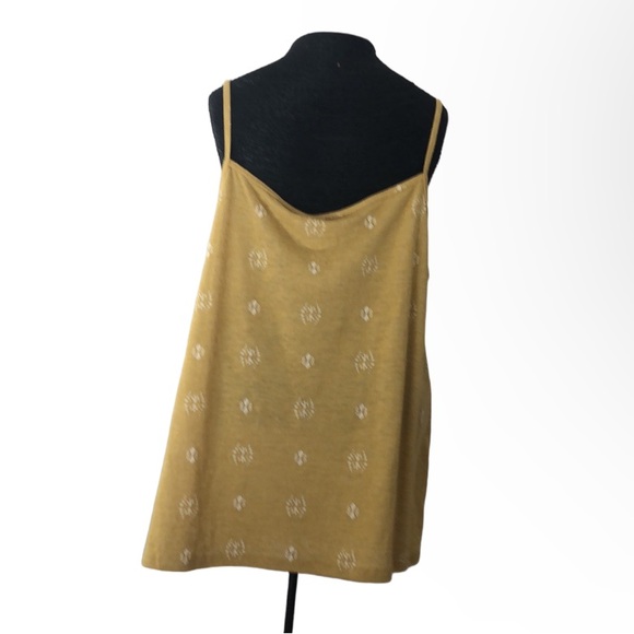 NWT Linen Square Neck Tank - Picture 3 of 3